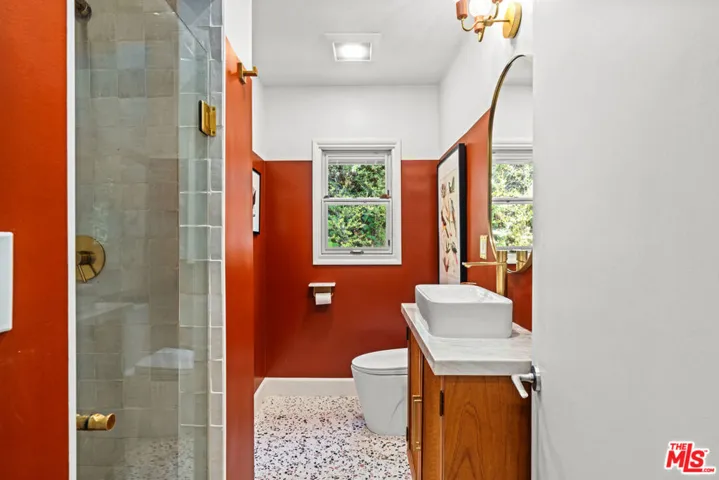 10275 Oletha Lane, Los Angeles, California 90077