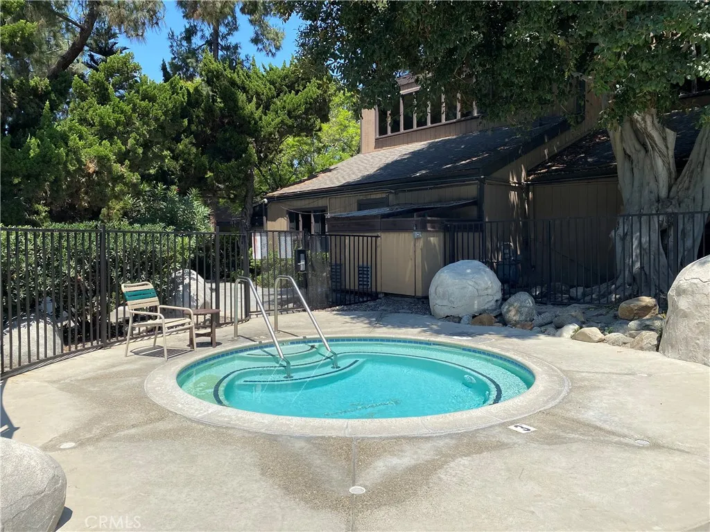 7890 E Spring Street 19a, Long Beach, California 90815 home-pic-18