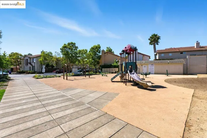 15470 Heron Dr, San Leandro, California 94579