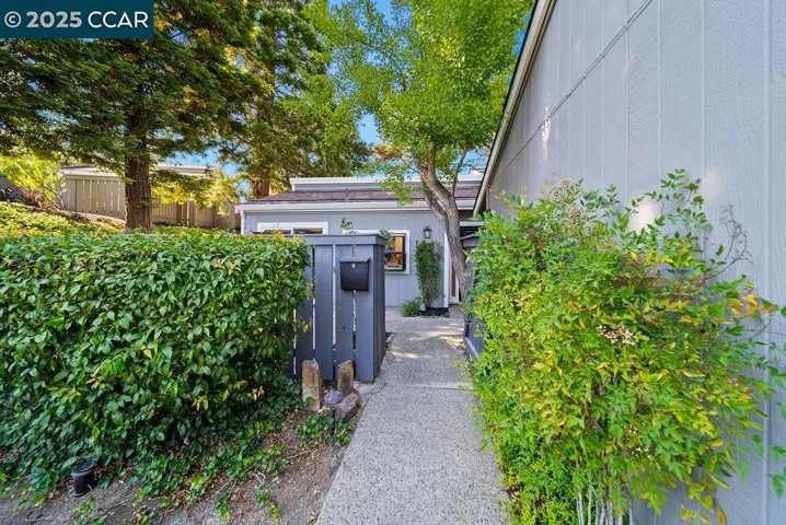1899 Ascot Drive, Moraga, California 94556