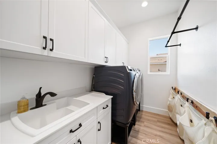 17042 Meteor Way, Riverside, California 92503