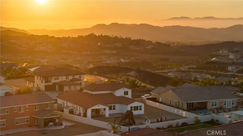 17042 Meteor Way, Riverside, California 92503