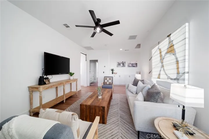 17042 Meteor Way, Riverside, California 92503