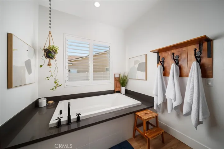 17042 Meteor Way, Riverside, California 92503