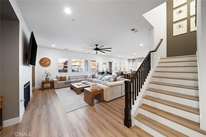 17042 Meteor Way, Riverside, California 92503