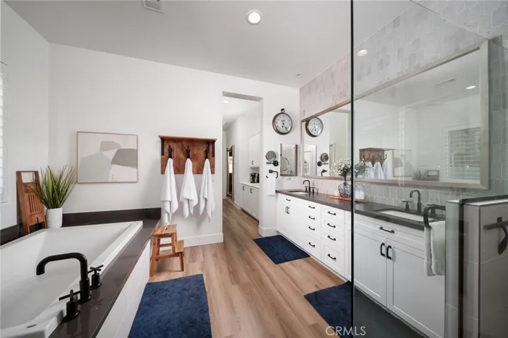 17042 Meteor Way, Riverside, California 92503