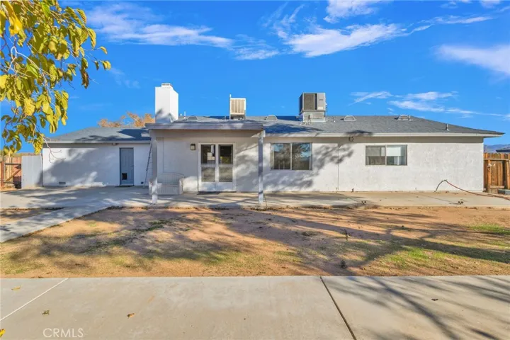 13252 Setancket Road, Apple Valley, California 92308