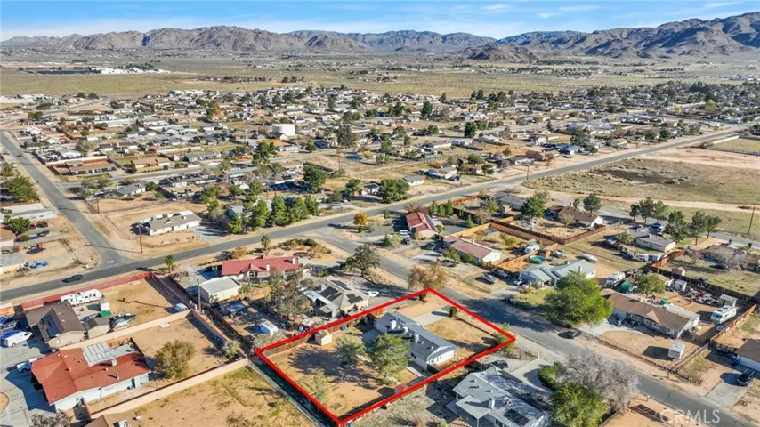 13252 Setancket Road, Apple Valley, California 92308
