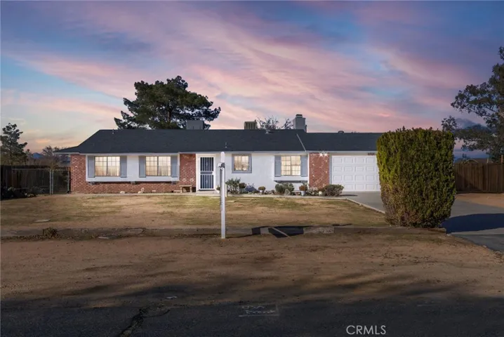 13252 Setancket Road, Apple Valley, California 92308