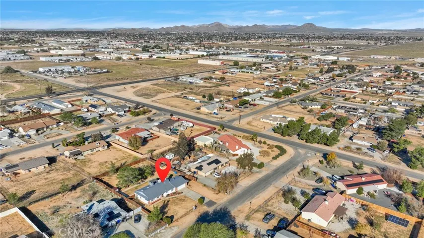 13252 Setancket Road, Apple Valley, California 92308