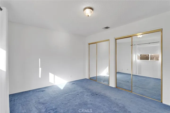 13252 Setancket Road, Apple Valley, California 92308