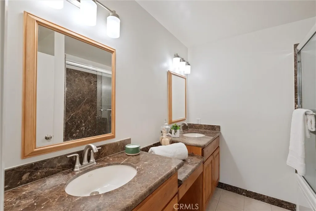 1112 Beryl Street 8, Redondo Beach, California 90277 home-pic-21