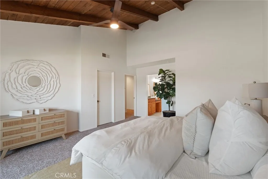 1112 Beryl Street 8, Redondo Beach, California 90277 home-pic-17