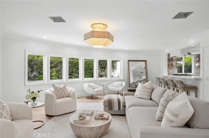 1500 Caribbean Way, Laguna Beach, California 92651