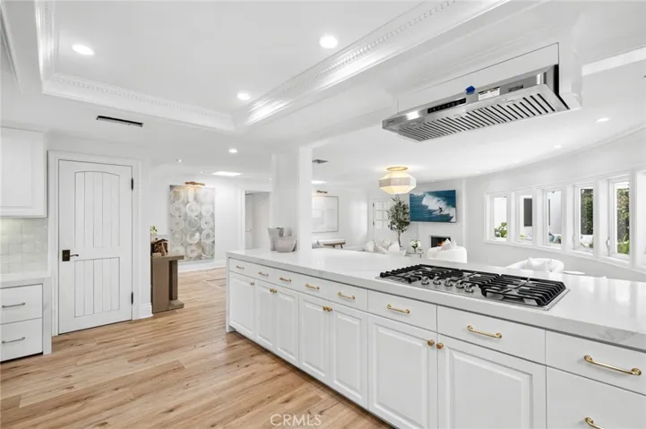 1500 Caribbean Way, Laguna Beach, California 92651