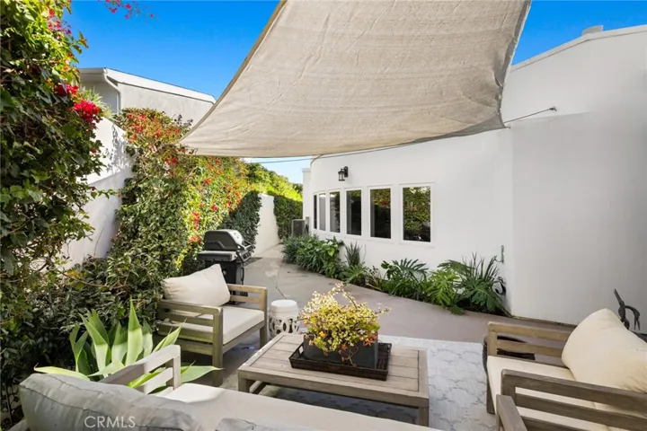 1500 Caribbean Way, Laguna Beach, California 92651