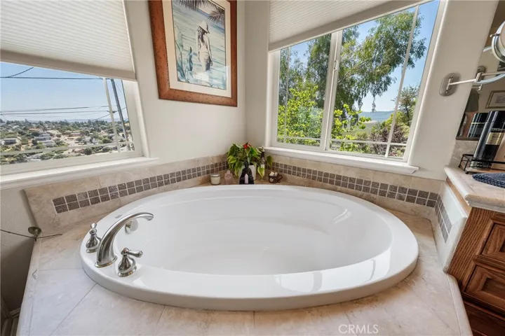 5611 Cherokee Drive, Kelseyville, California 95451