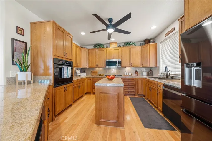 5611 Cherokee Drive, Kelseyville, California 95451