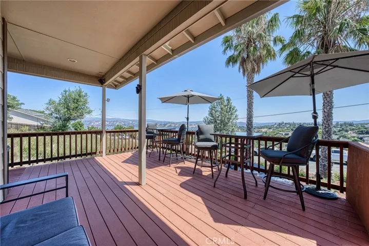 Front deck