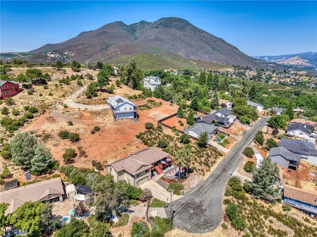 5611 Cherokee Drive, Kelseyville, California 95451