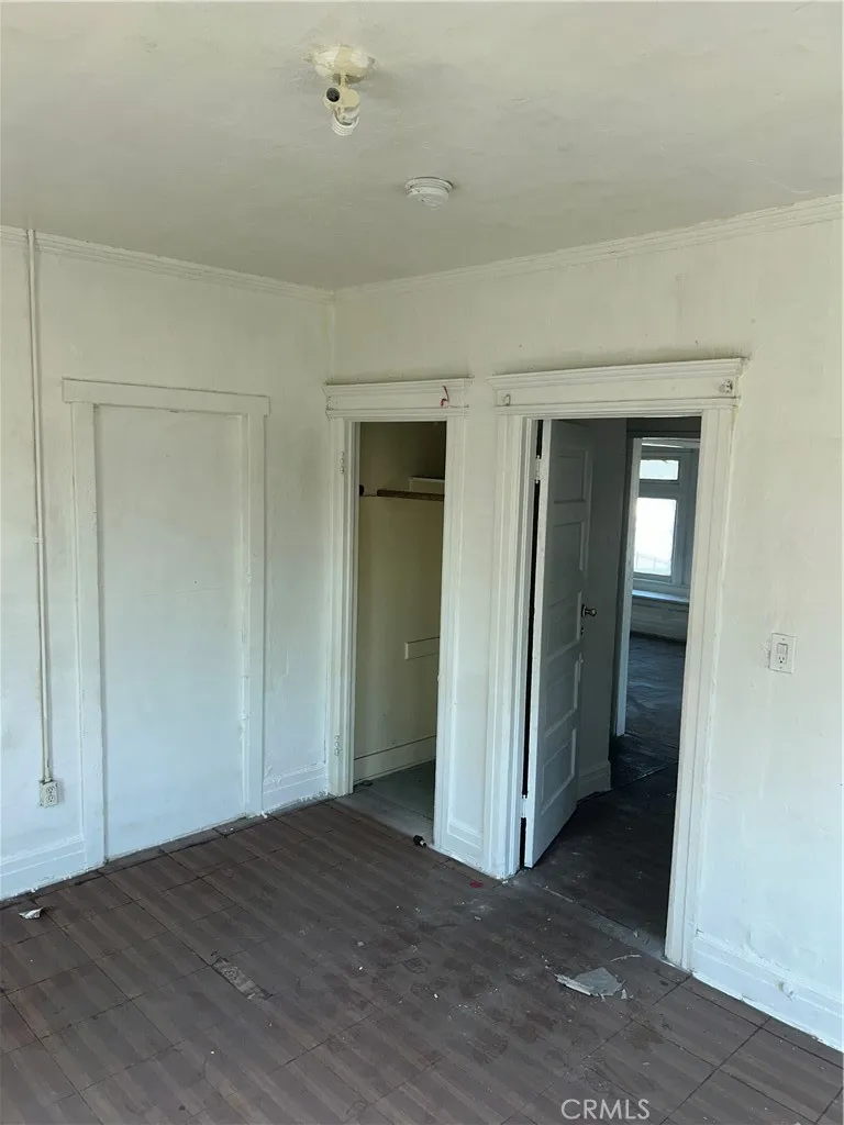 146 E 45th Street, Los Angeles, California 90011 home-pic-23