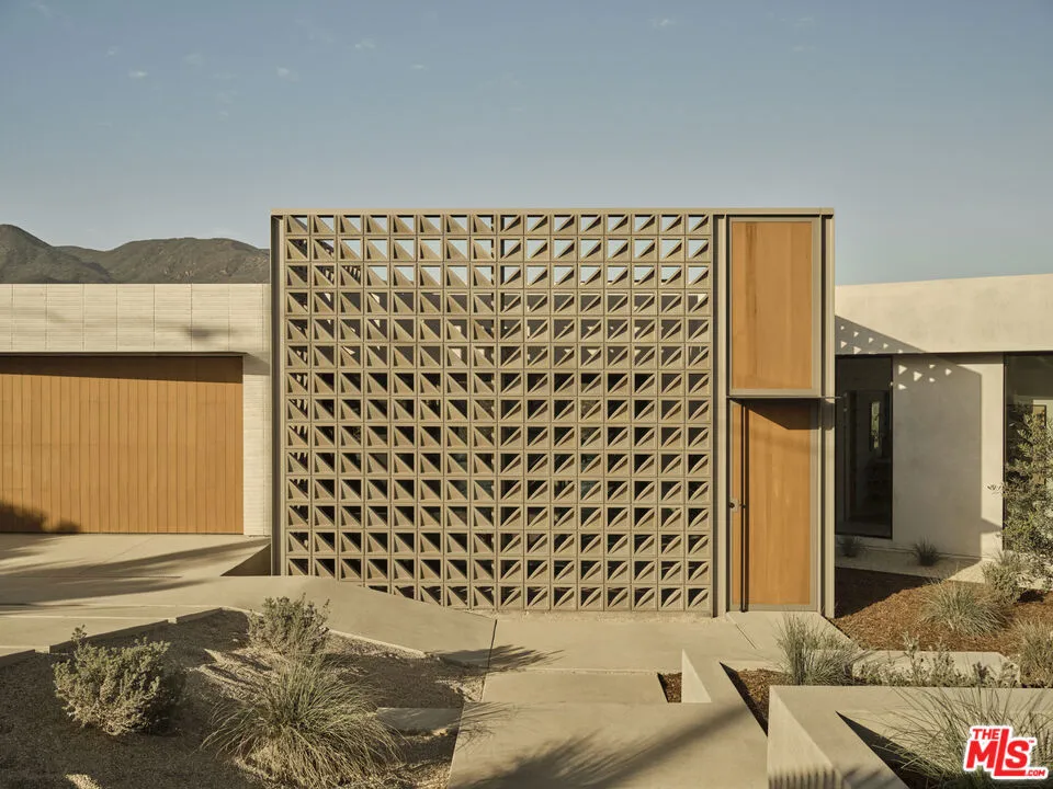 5684 Calpine Drive, Malibu, California 90265 home-pic-6