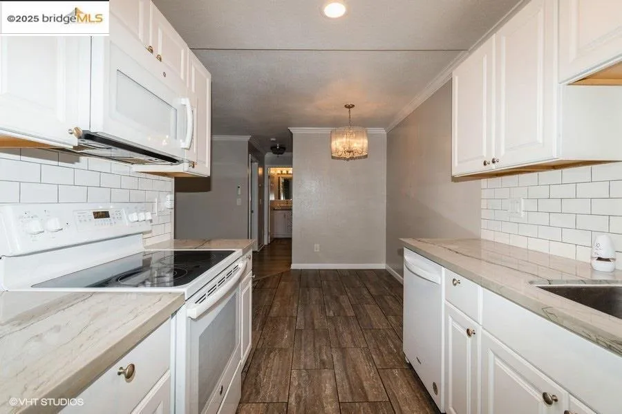 1505 Kirker Pass Rd 170, Concord, California 94521 home-pic-9