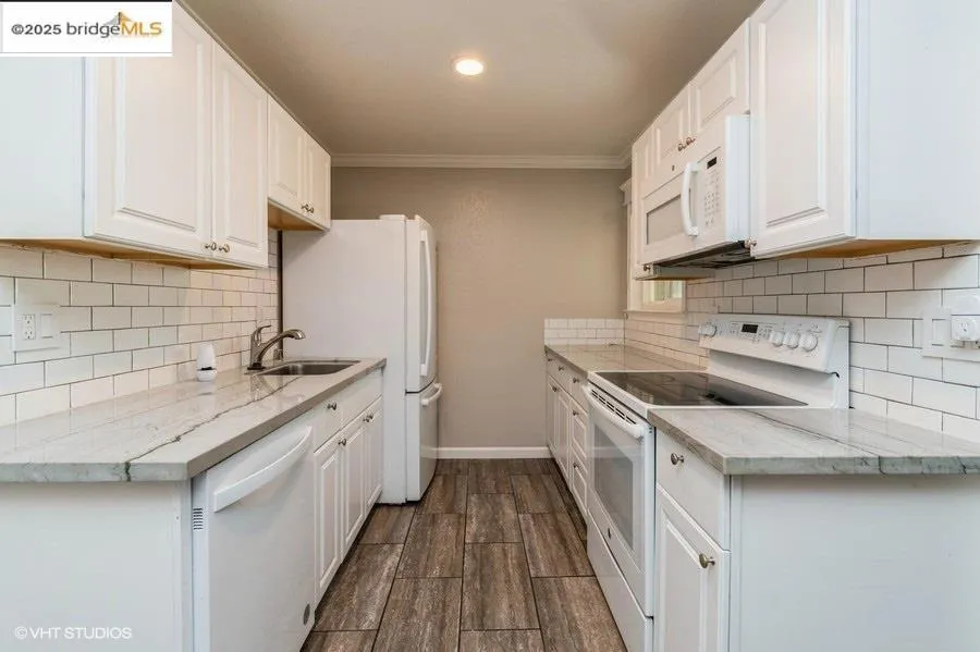 1505 Kirker Pass Rd 170, Concord, California 94521 home-pic-6