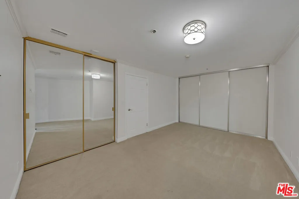 121 S Hope Street 429, Los Angeles, California 90012 home-pic-20