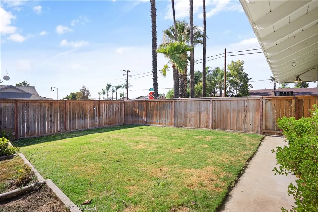41825 Thornton Avenue, Hemet, California 92544 home-pic-24