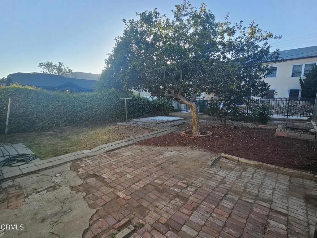 851 N Rampart Boulevard, Los Angeles, California 90026 home-pic-19