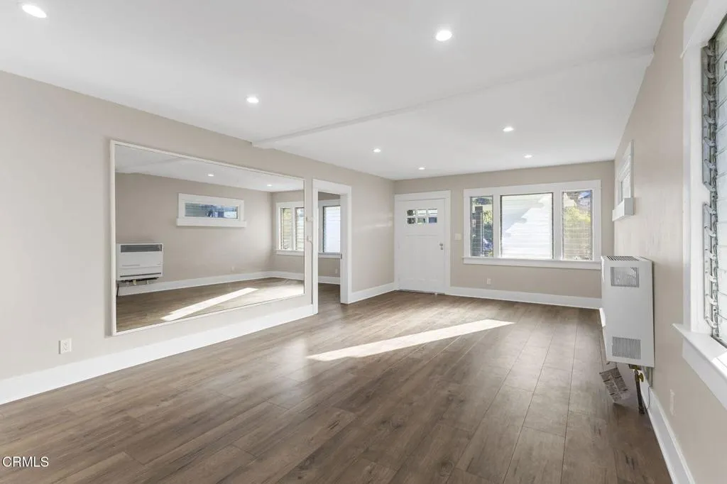 851 N Rampart Boulevard, Los Angeles, California 90026 home-pic-6
