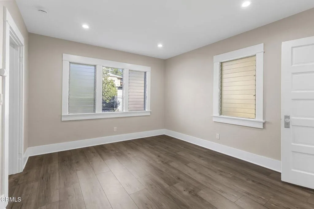 851 N Rampart Boulevard, Los Angeles, California 90026 home-pic-11