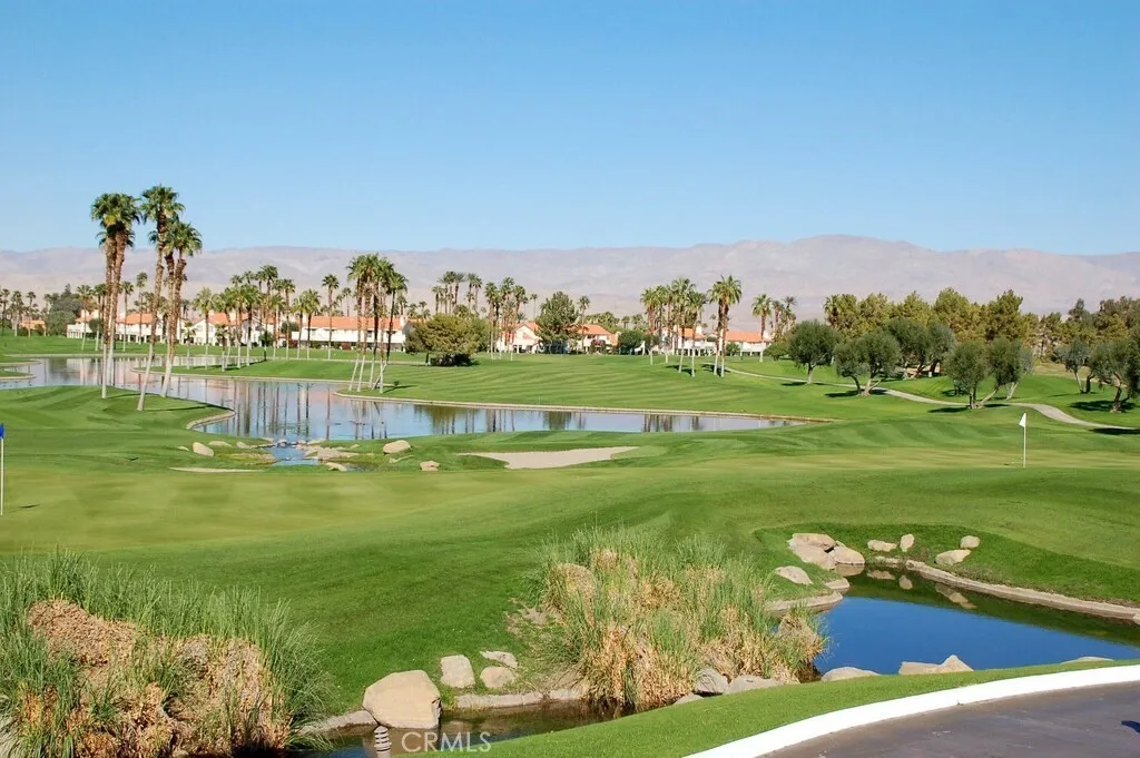 144 Desert Falls Circle, Palm Desert, California 92211 home-pic-13