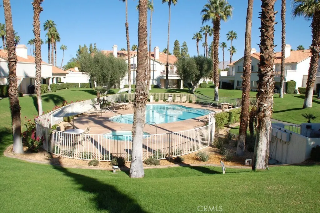 144 Desert Falls Circle, Palm Desert, California 92211 home-pic-11