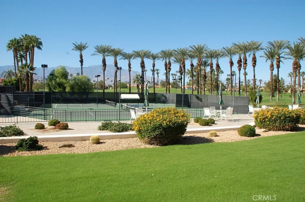 144 Desert Falls Circle, Palm Desert, California 92211 home-pic-14