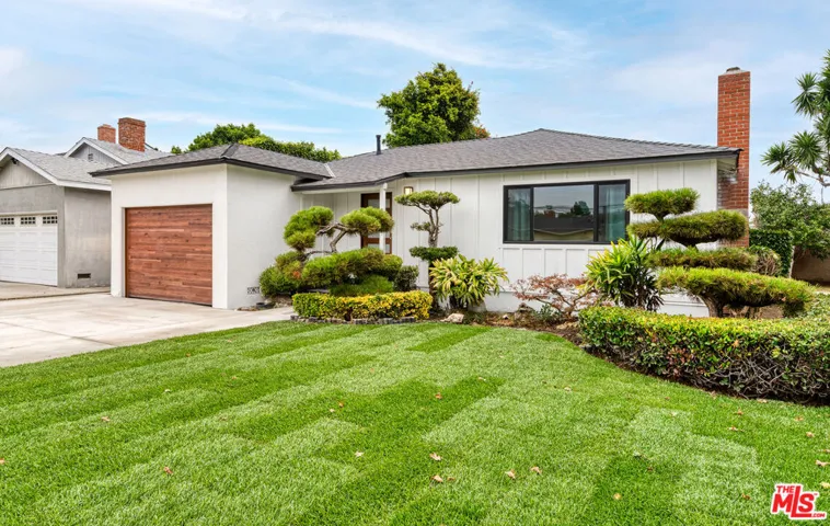 12034 Alberta Drive, Culver City, California 90230