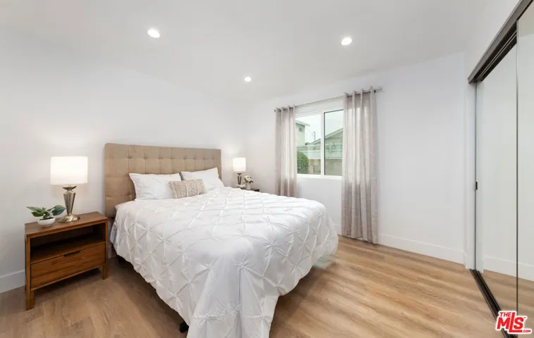 12034 Alberta Drive, Culver City, California 90230