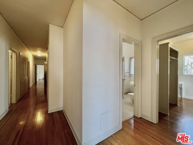 143 N Sycamore Avenue, Los Angeles, California 90036