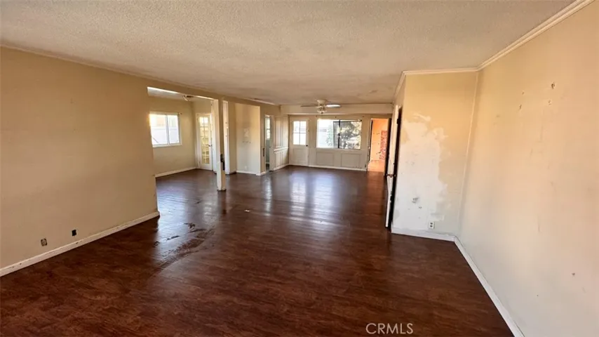 15813 Bonsallo Lane, Gardena, California 90247