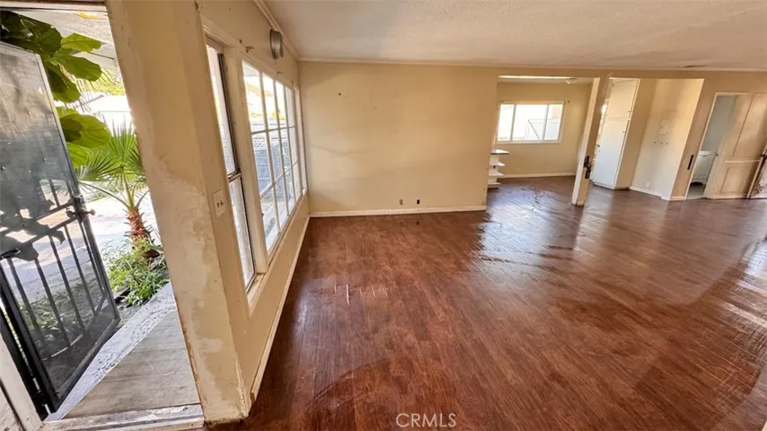 15813 Bonsallo Lane, Gardena, California 90247