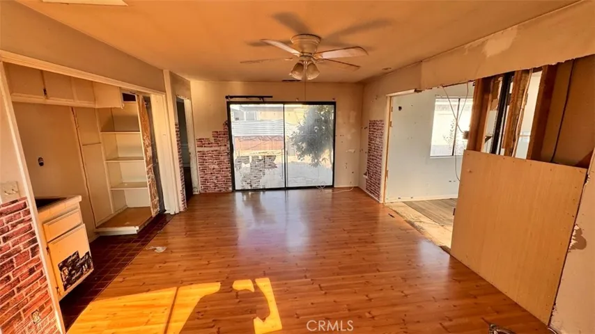 15813 Bonsallo Lane, Gardena, California 90247