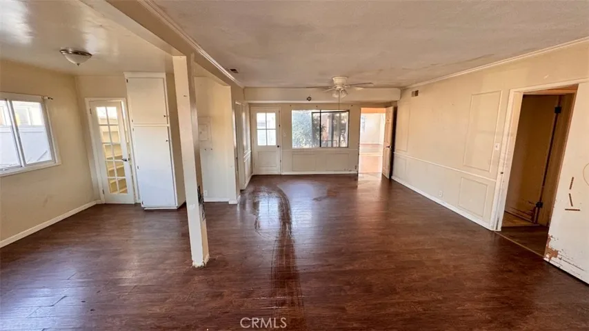 15813 Bonsallo Lane, Gardena, California 90247
