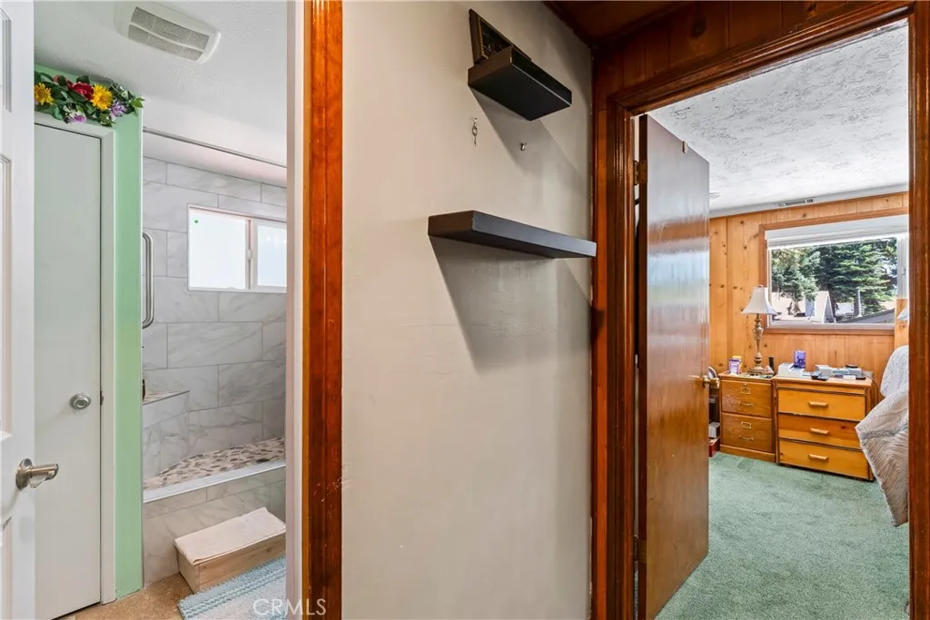 31466 Onacrest Drive, Running Springs, California 92382 home-pic-27