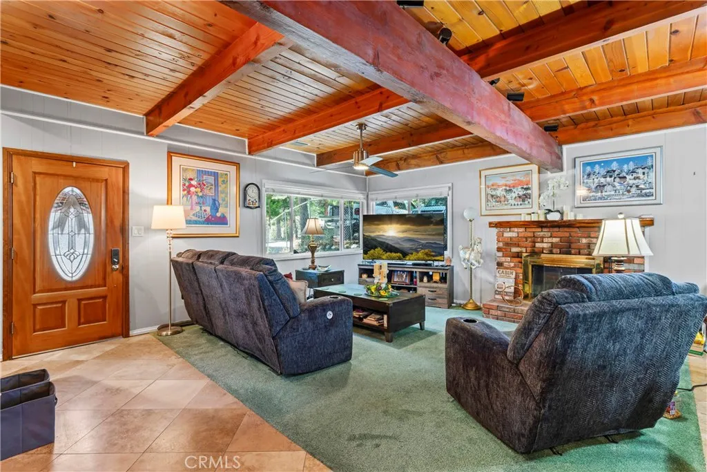 31466 Onacrest Drive, Running Springs, California 92382 home-pic-13
