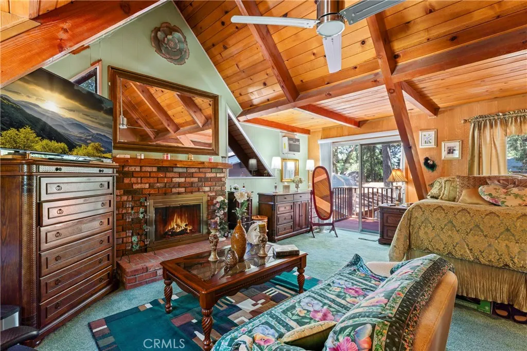 31466 Onacrest Drive, Running Springs, California 92382 home-pic-33