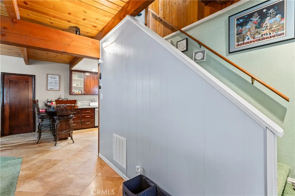 31466 Onacrest Drive, Running Springs, California 92382 home-pic-26