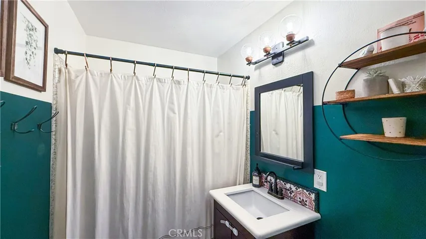 214 S Edward Avenue, Fullerton, California 92833