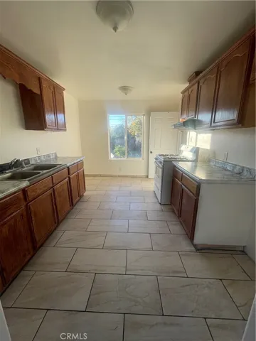 2331 R Street, Merced, California 95340