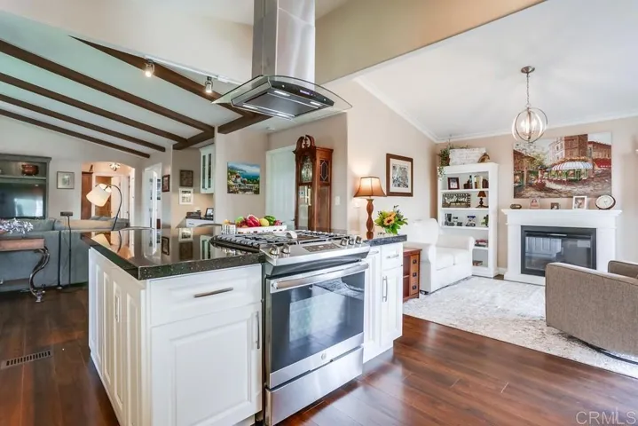 276 N El Camino Real 204, Oceanside, California 92058